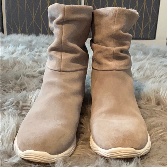 bare traps lainey wedge bootie